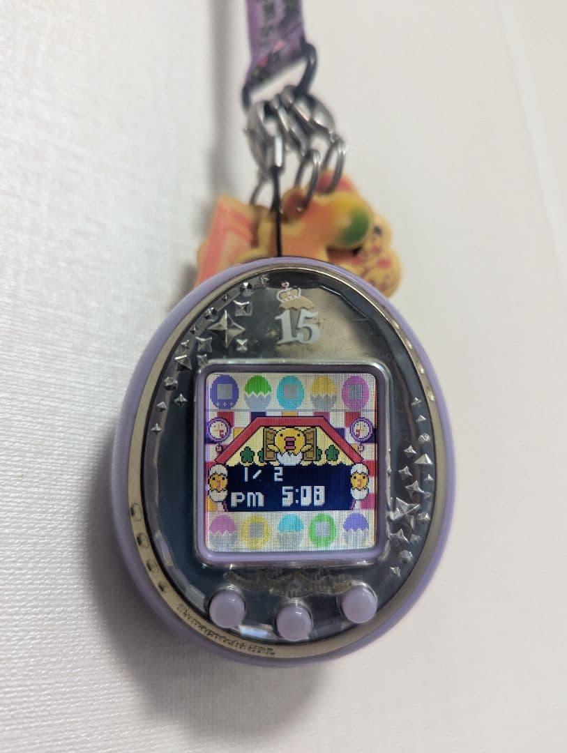 たまごっち 15周年記念モデル パープル Amazon | たまごっ iDL 15th Anniversary ver ロイヤルパープル 15周年