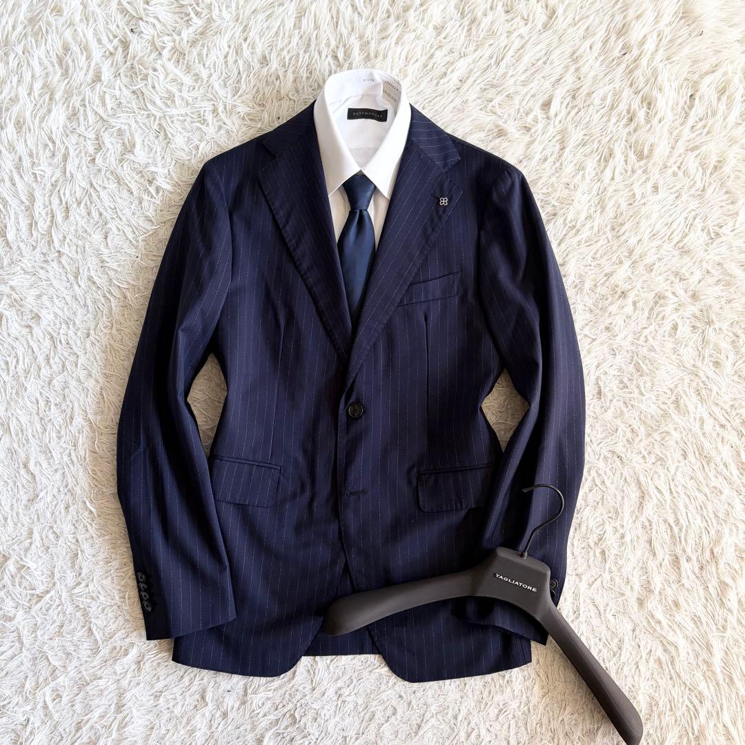 <美品>TAGLIATORE VESVIO ネイビー ウール ジャケット 42 美品>TAGLIATORE VESVIO ネイビー ウール ジャケット 42 - メルカリ