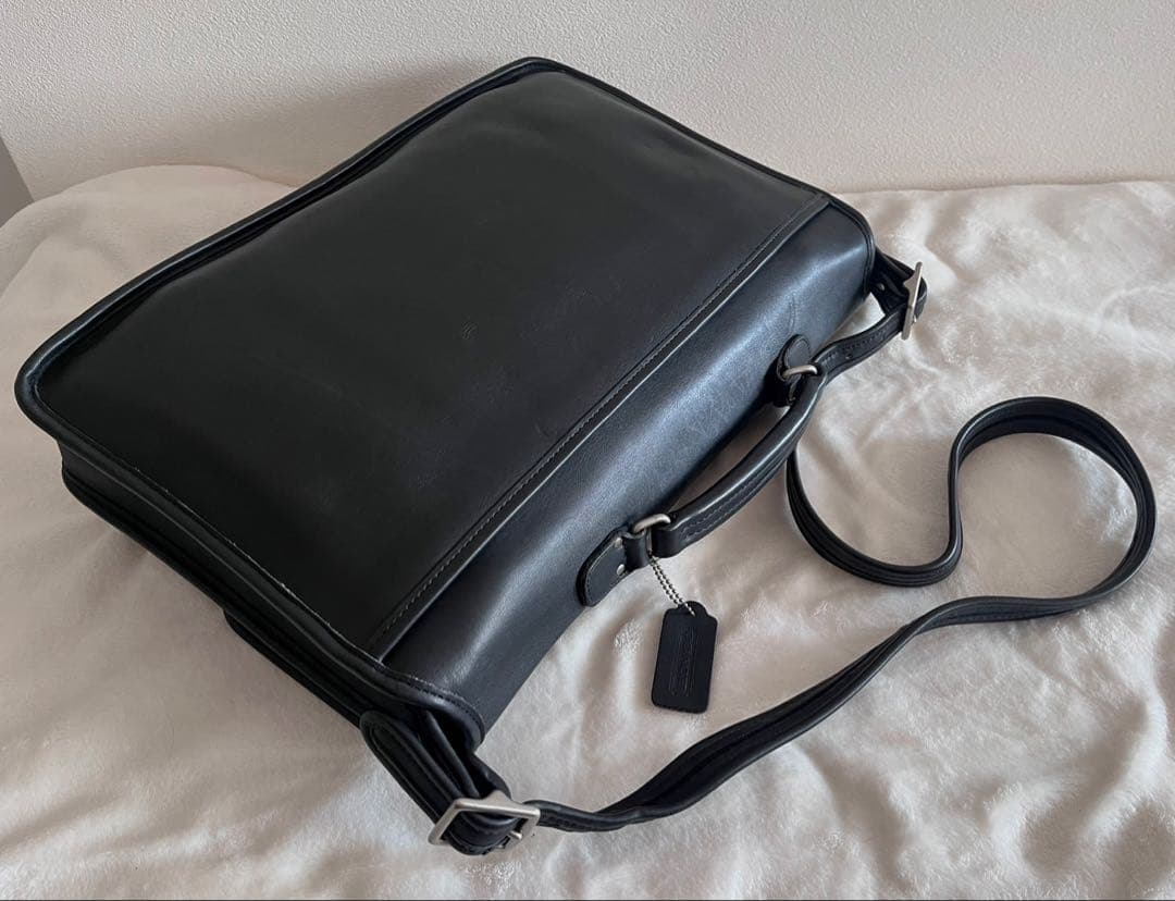 美品Coach5180 Metropolitan Messenger Bag - メルカリ