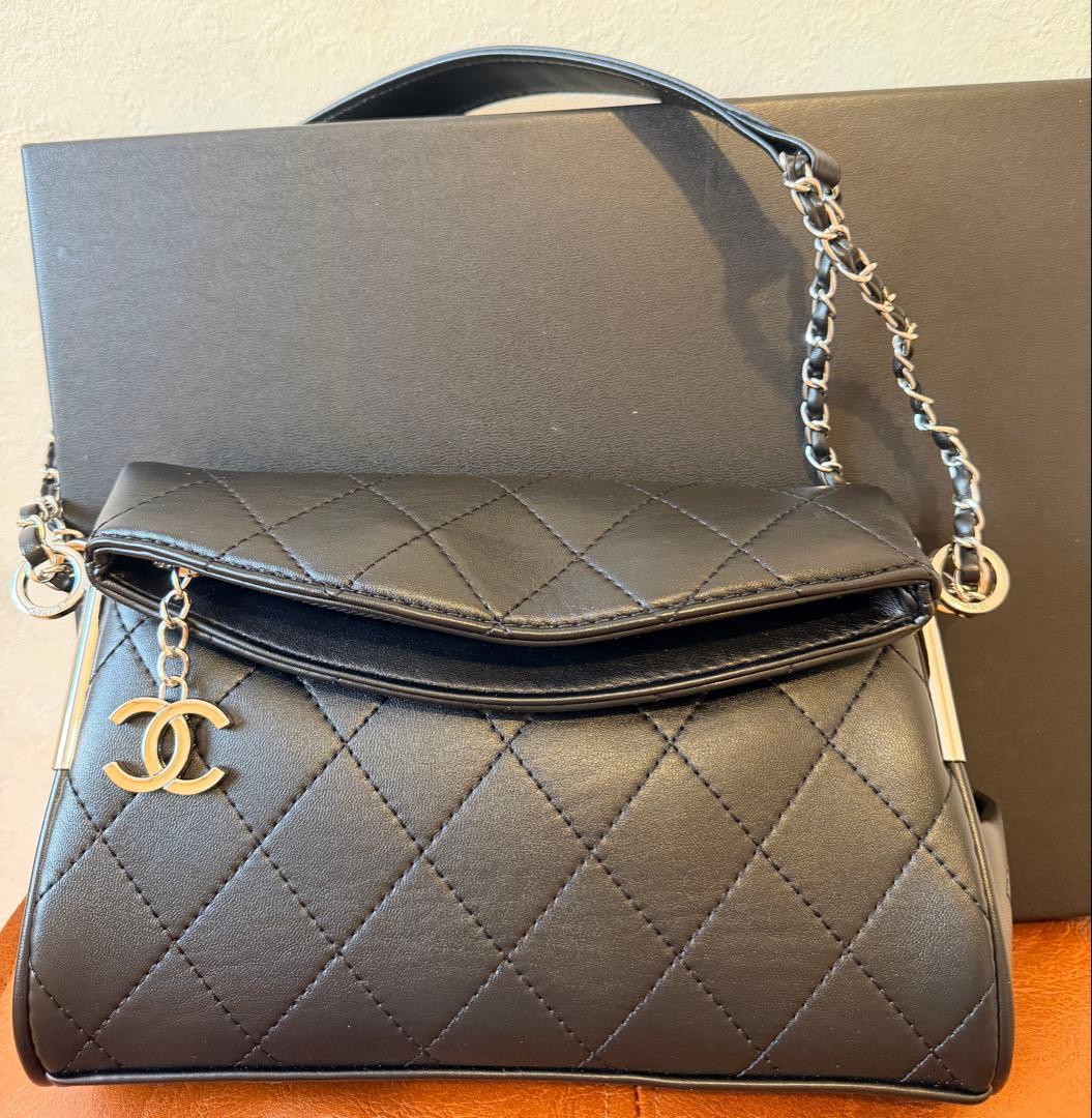 【入手困難・1点限り】キルティング チェーンバッグ ブラック希少ノベルティ 美品 ZAKKA-BOX（ザッカボックス） ショルダーバッグ バッグ 「NOVE-17