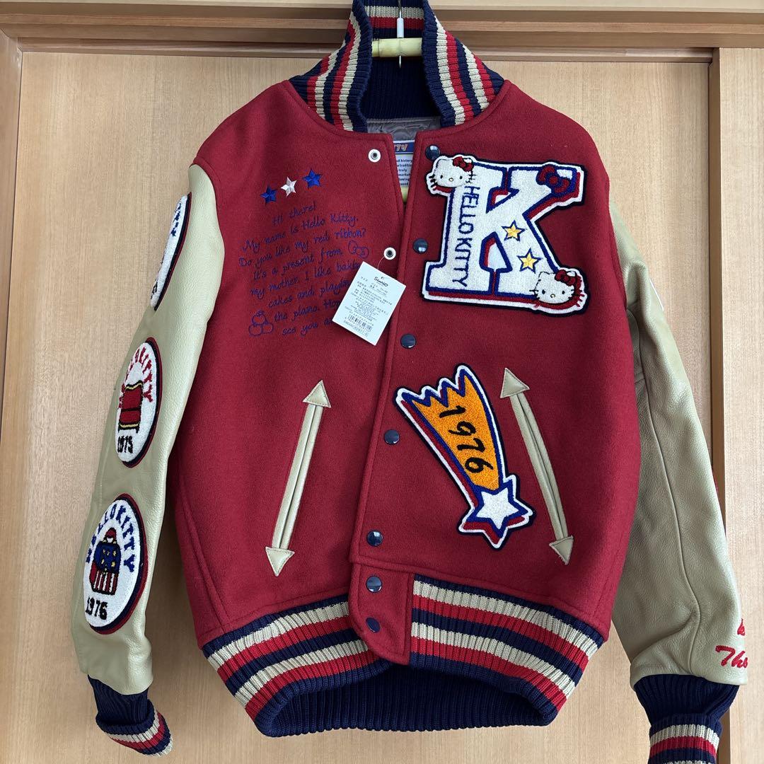 サンリオ HELLO KITTY ハローキティ スタジアムジャンパR 新品未使用 サンリオ ハローキティ 30周年記念スタジャン ワッペン スタジアム