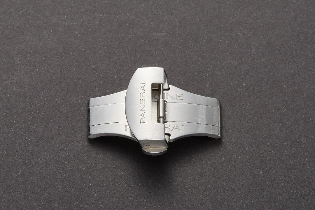 純正品 パネライ PANERAI Dバックル 幅22mm OFFICINE PANERAI（オフィチーネ パネライ） 【希少 / 極美品】PANERAI