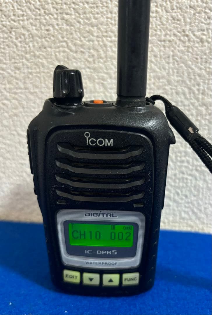 アイコム IC-DPR5 デジタル アイコム IC-DPR5 デジタルトランシーバー 登録局 【中古品】AC