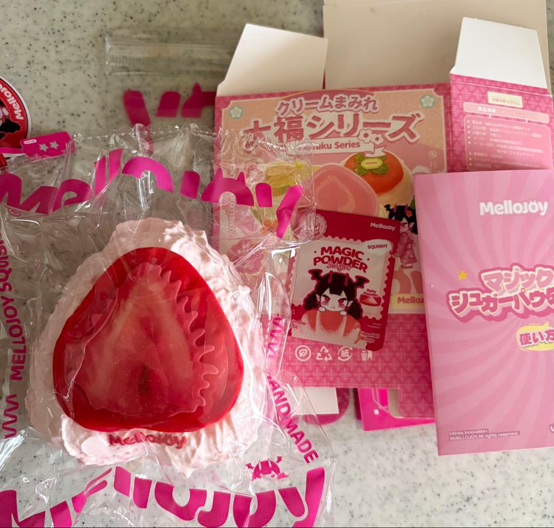 Mellojoy 大福シリーズいちご　廃盤品　新品未使用 Mellojoy メロジョイ スクイーズ 大福シリーズ クリームまみれ大福