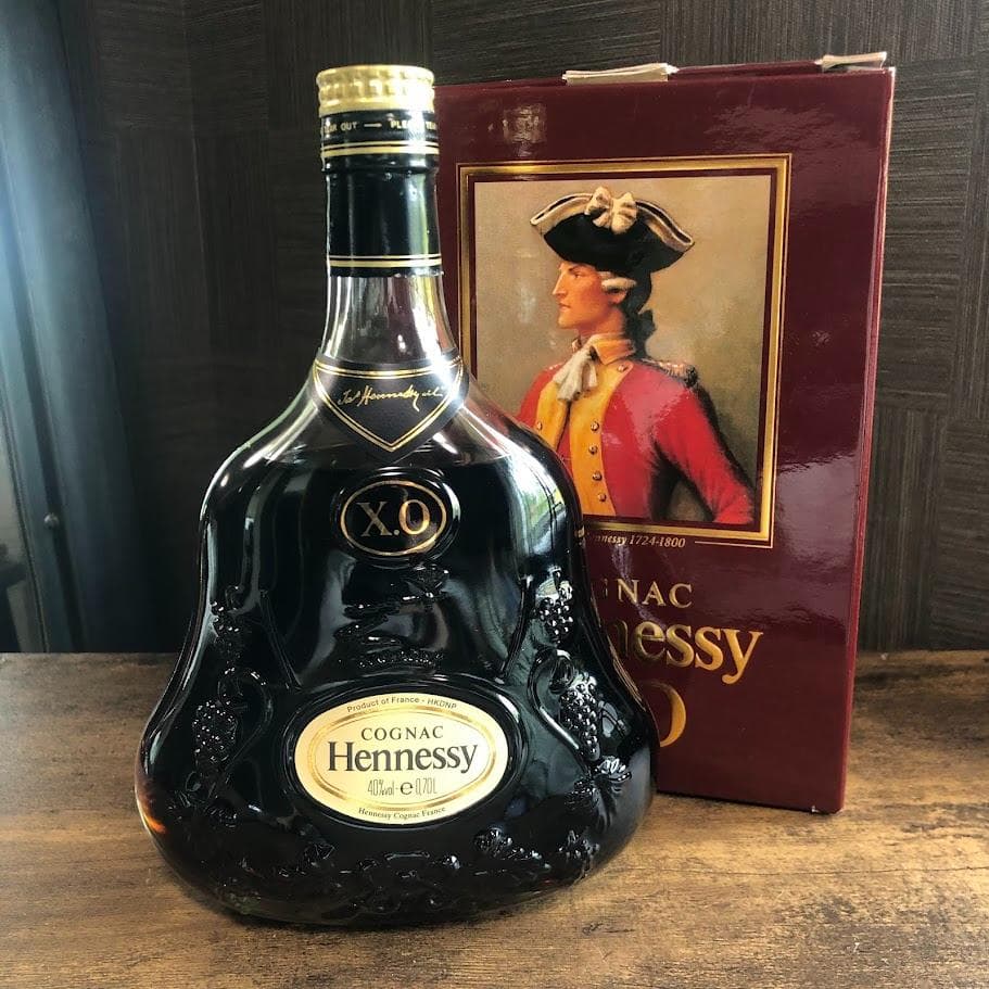 Hennessy XO 700ml コニャック ヘネシー 金キャップ【未開栓】 ヘネシー Hennessy XO 金キャップ コニャック 未開栓 ブランデー ユニ