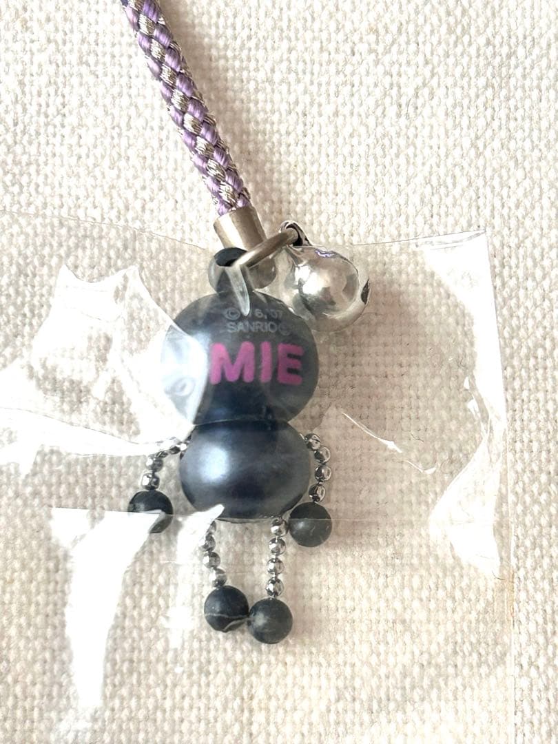 ご当地キティ 三重県限定 黒真珠バージョン ハローキティストラップ