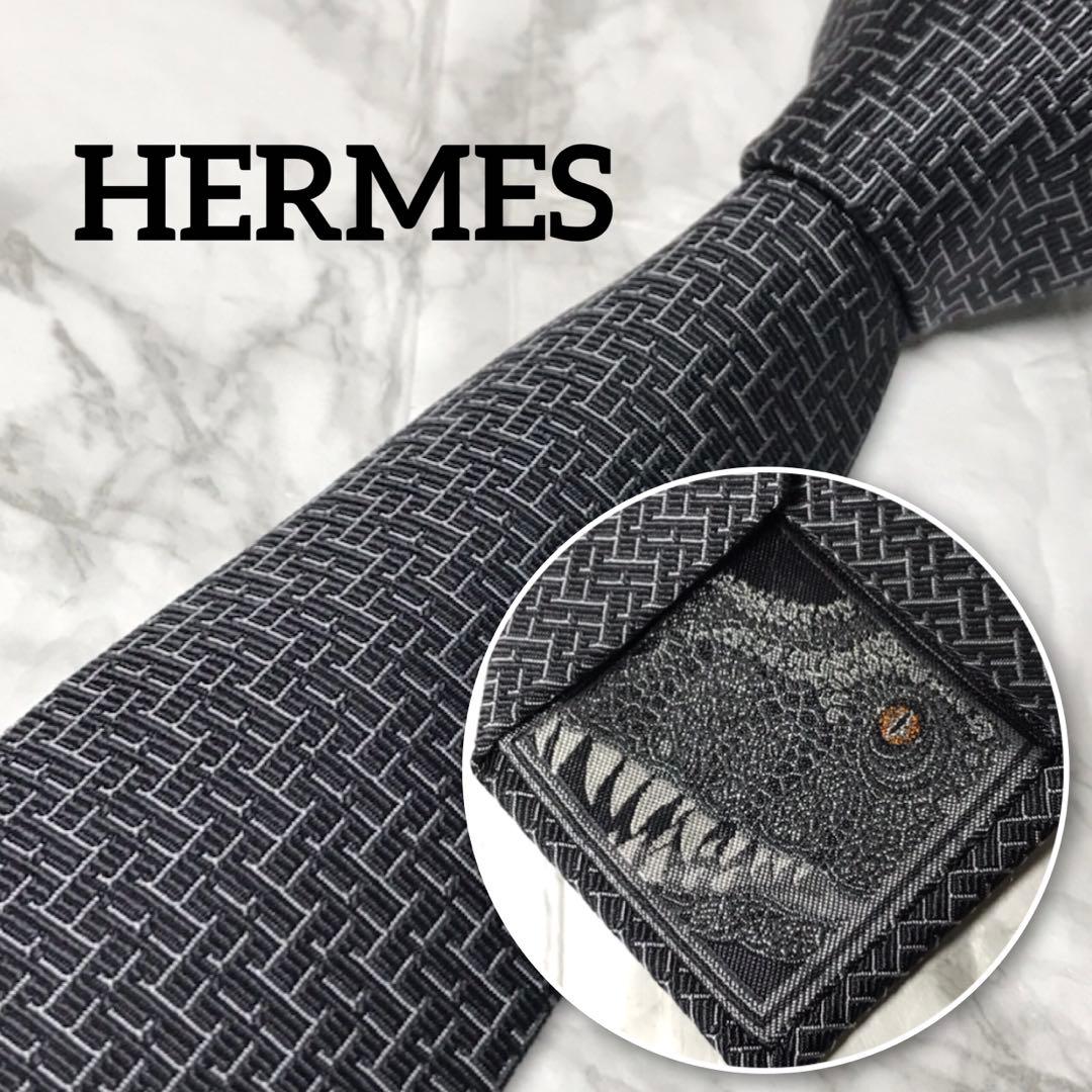 HERMES エルメス ネクタイ H柄 ティラノ ダイナソー 恐竜 - メルカリ