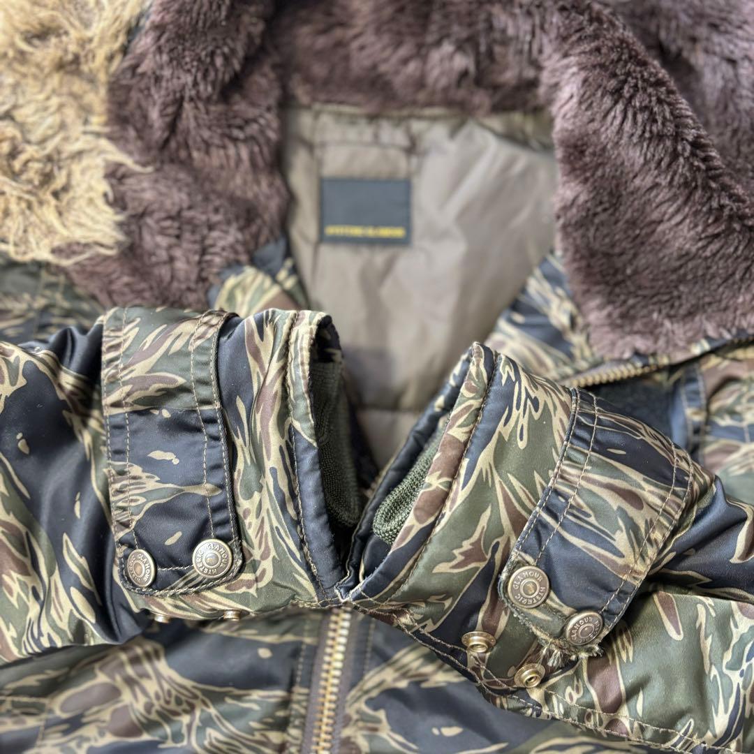 m*i様 ヒステリックグラマー N-3B カモフラ 迷彩柄 プリマロフト 中綿