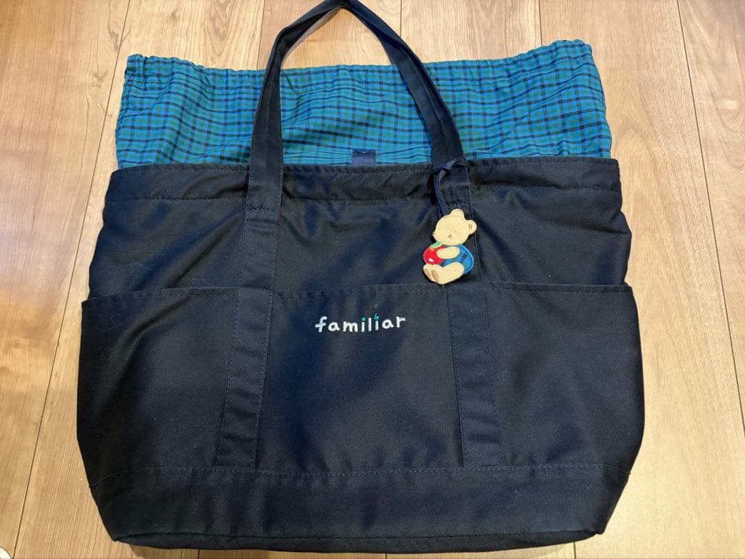 ファミリアマザーズバッグ青 - メルカリ
