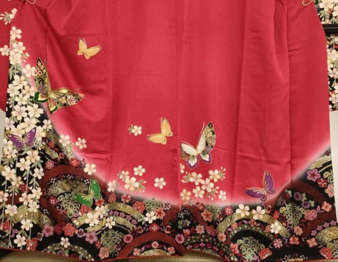 振袖フルセット6点M〜Lサイズ振袖 蝶と花の刺繍 正絹