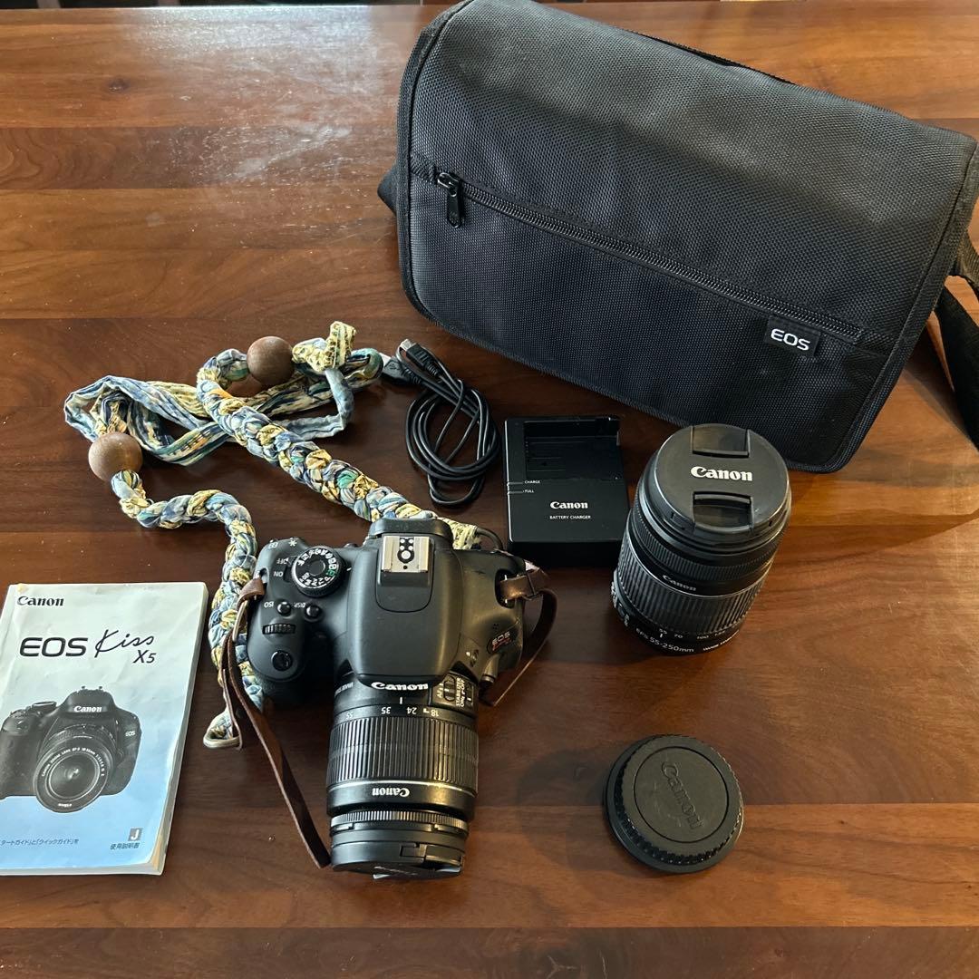 Canon キャノン　EOS Kiss x5 レンズ2個セット キヤノン（Canon） Canon EOS kiss X5 レンズセット 動画撮影 SDカード