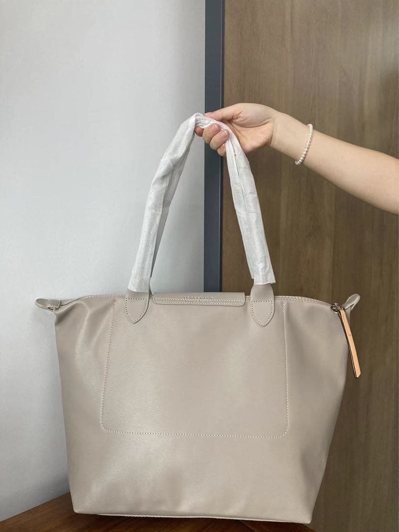 ロンシャンル Longchamps Pliage City 肩掛け L ベージュ