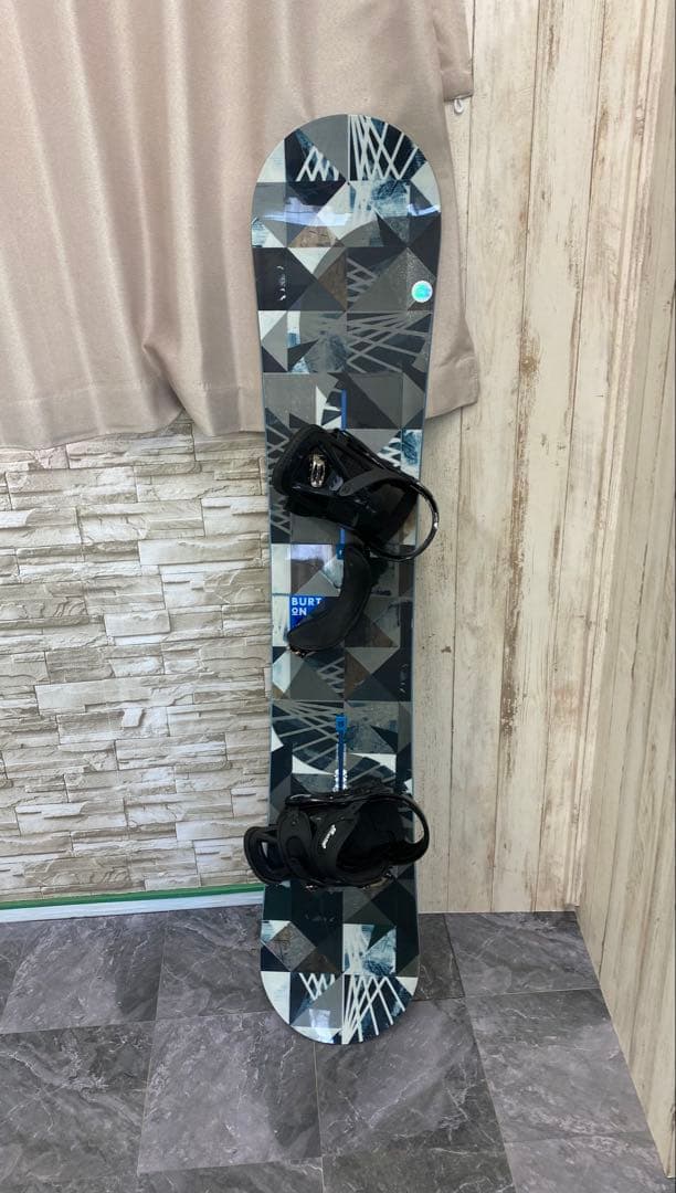 バートン　BURTON CLASH 2016年モデル Burton Clash 2015-2016 Snowboard Review |