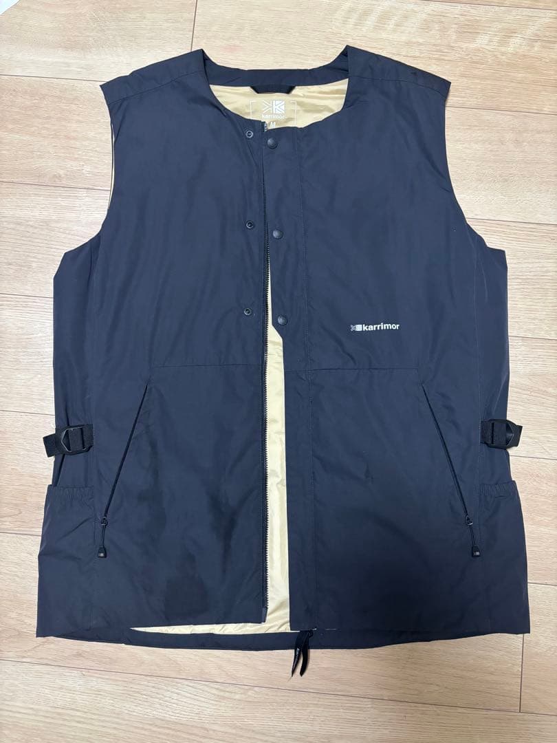カリマー キャンプ インサレーション ベスト　Mサイズ　ブラック ヨドバシ.com - カリマー Karrimor camp insulation vest 101437 9000