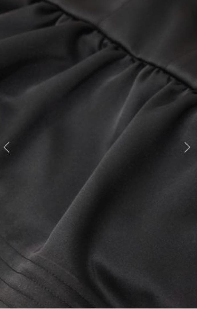 マチャット サテンフレアキャミソール（ブラック）【25010116】 - メルカリ