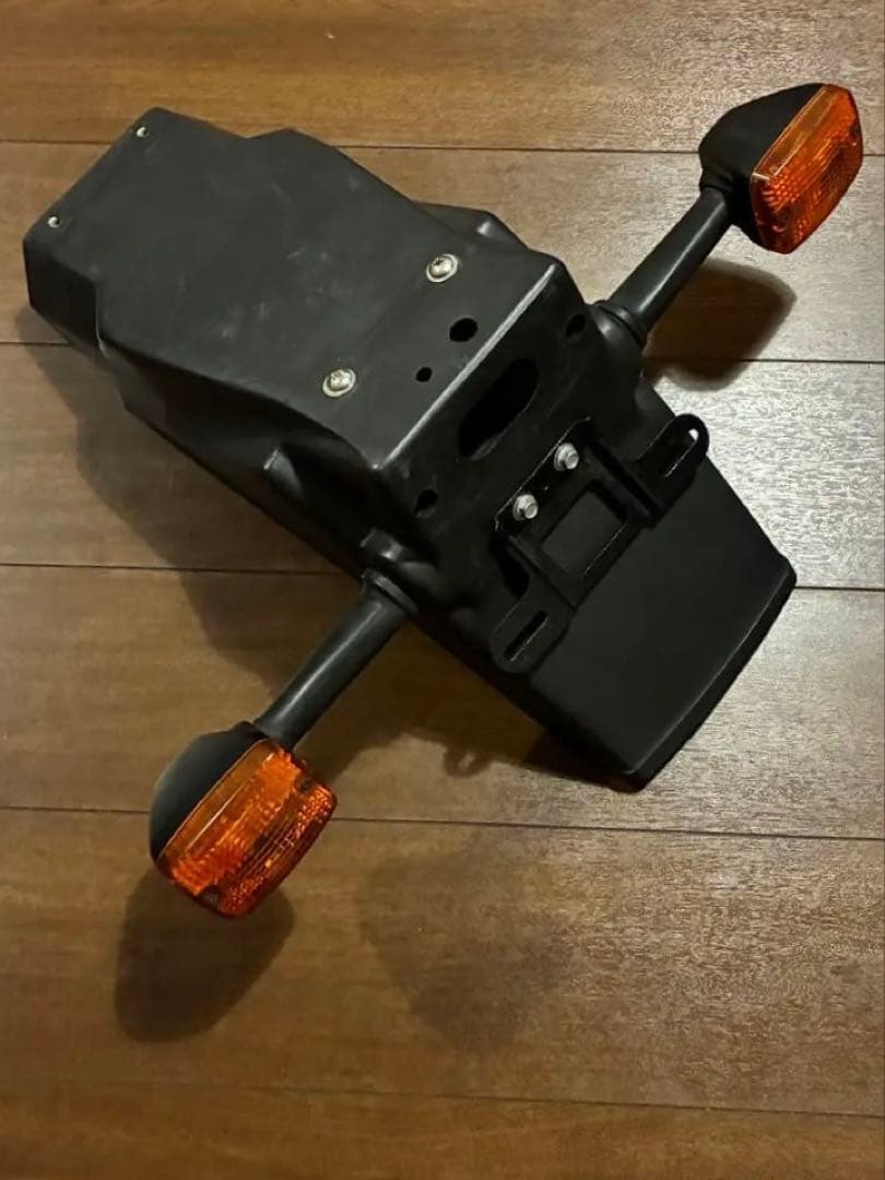 Kawasaki GPz750F 純正リヤフェンダー カワサキ（Kawasaki） GPZ900R リアフェンダー 35023-1122/35023-1132