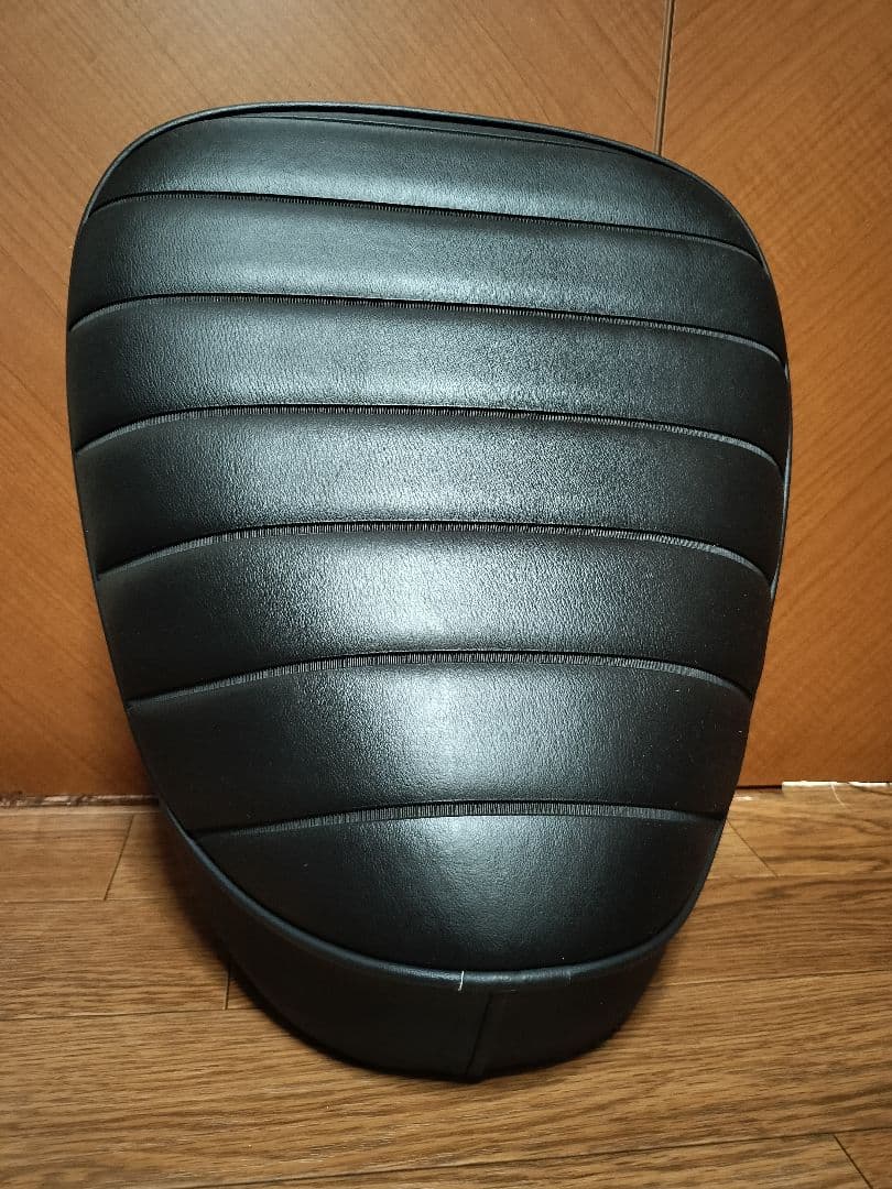 アウトスタンディングオリジナルSAS（衝撃吸収）シート「SAS-S30-BLK」 SAS（衝撃吸収）シート登場 | アウスタTOPIC