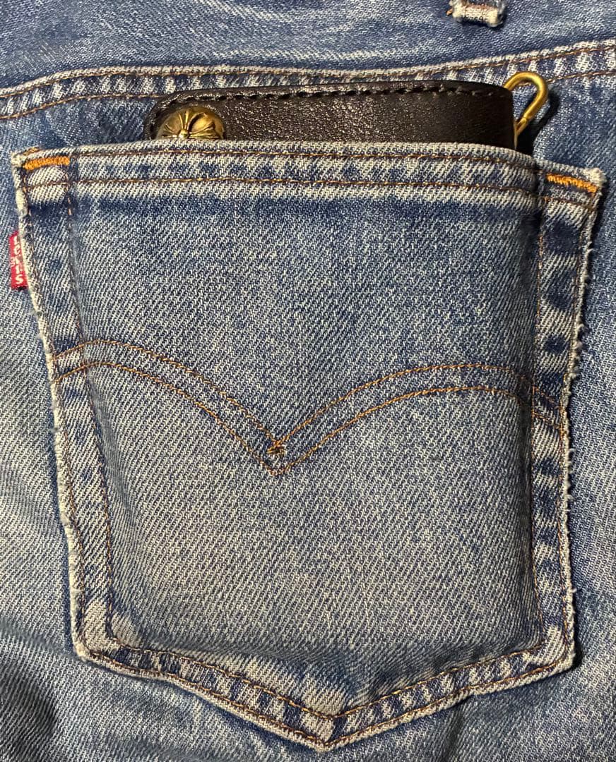 トラッカーウォレット ミドル シュリンク ブラスゴールド クロスボール