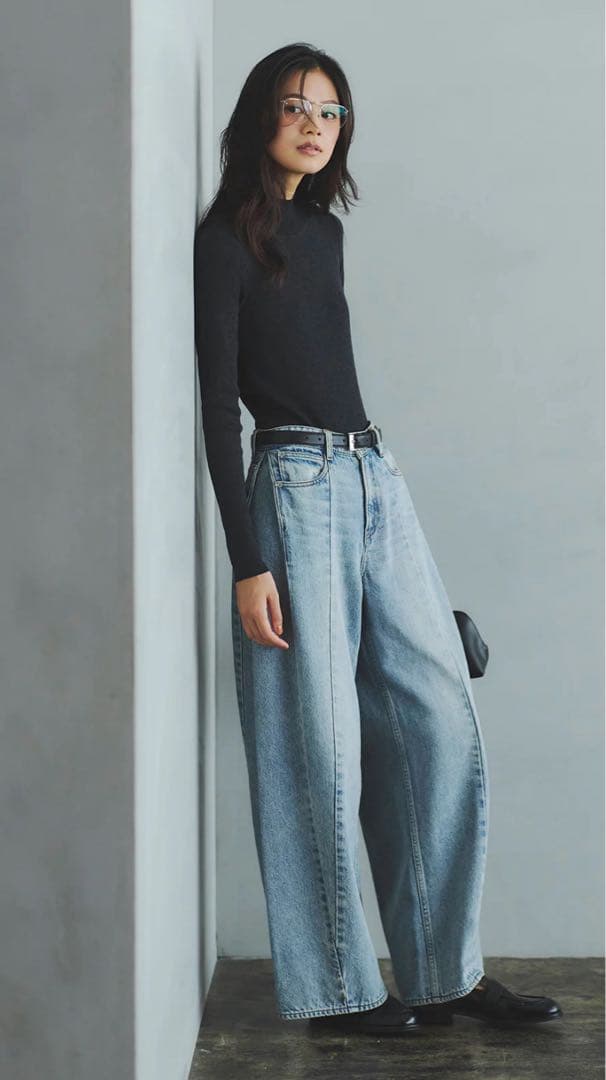 【試着のみ】anuansサイドタックカジュアルワイドデニム　LIGHT BLUE アニュアンス anuans サイドタックカジュアルワイドデニム （LIGHT