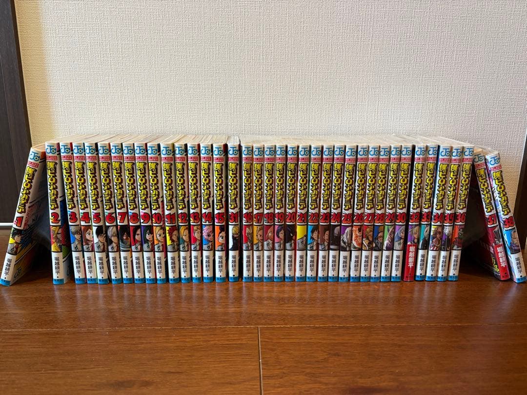 僕のヒーローアカデミア　1〜38巻　漫画 Amazon | My Hero Academia, Vol. 38 | Horikoshi, Kohei | Shonen (Boys)