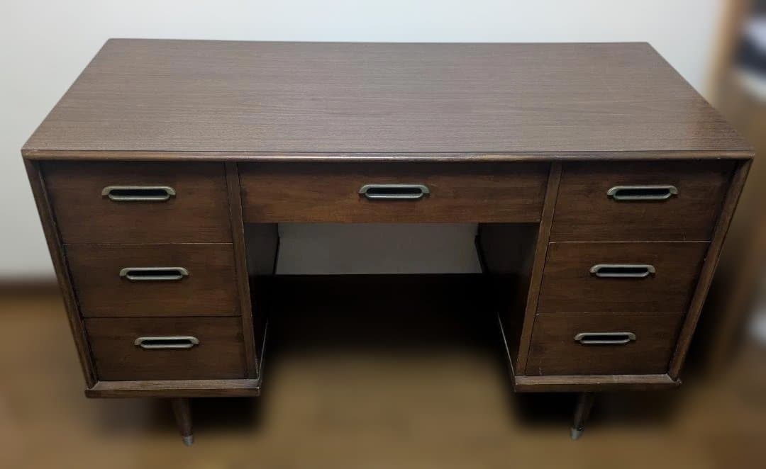 送込！総木！ドレクセルヘリテイジ製米軍将校向けリシェル執務机 DREXEL HERITAGE RISHELを買取させていただきました！キミドリ松島店に