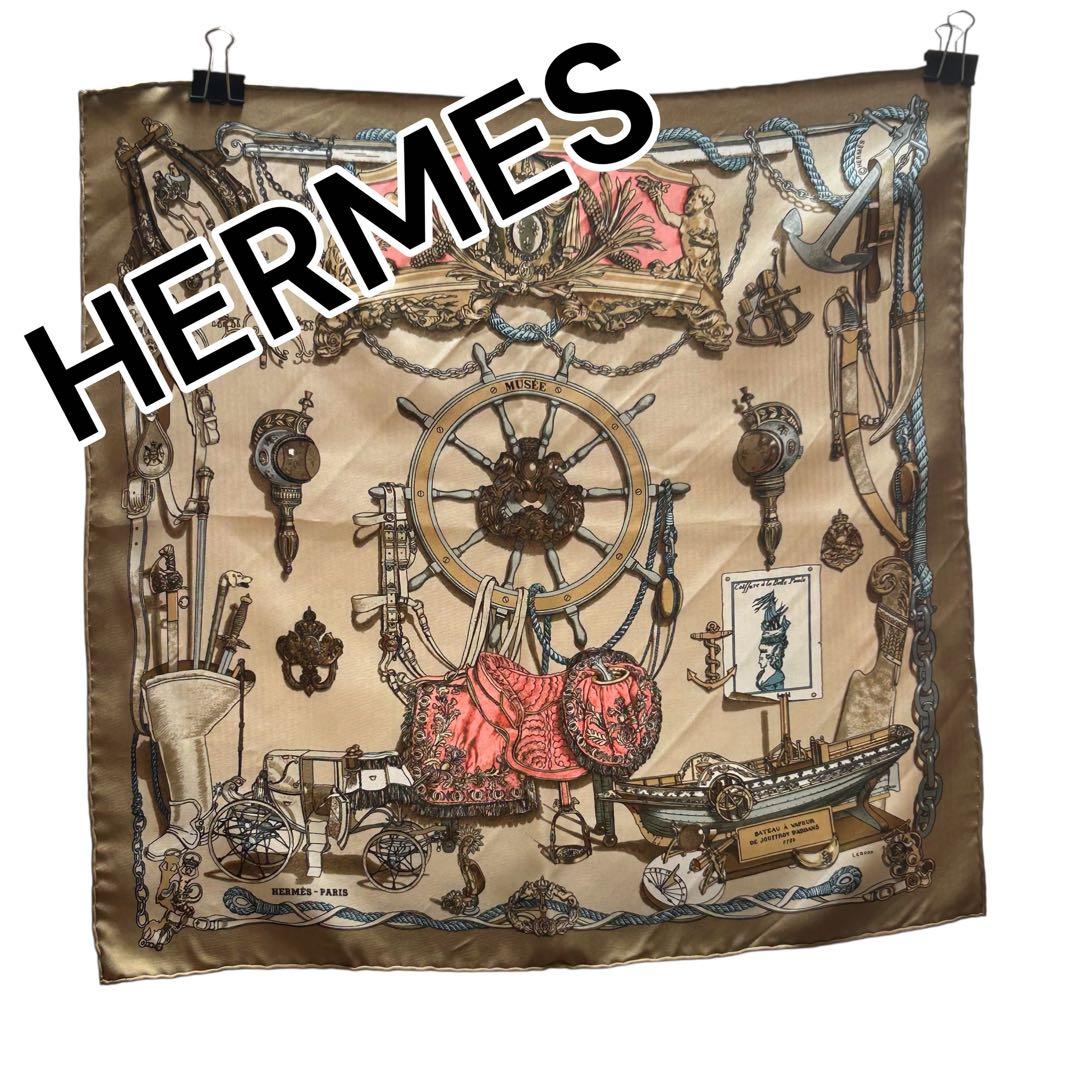 ☆*☆様 71582 HERMES シルク スカーフ 45×45cm MUSEE HERMES シルク スカーフ ガヴロッシュ 45×45cm MUSEE タグ有 - メルカリ