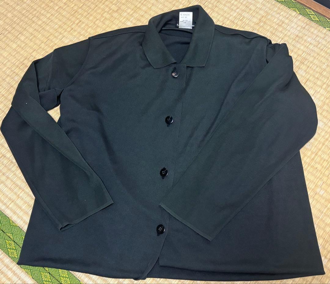 イッセイミヤケトップス □プリーツプリーズ□トップス□イッセイミヤケ美品 PLEATS ☆PLEATS