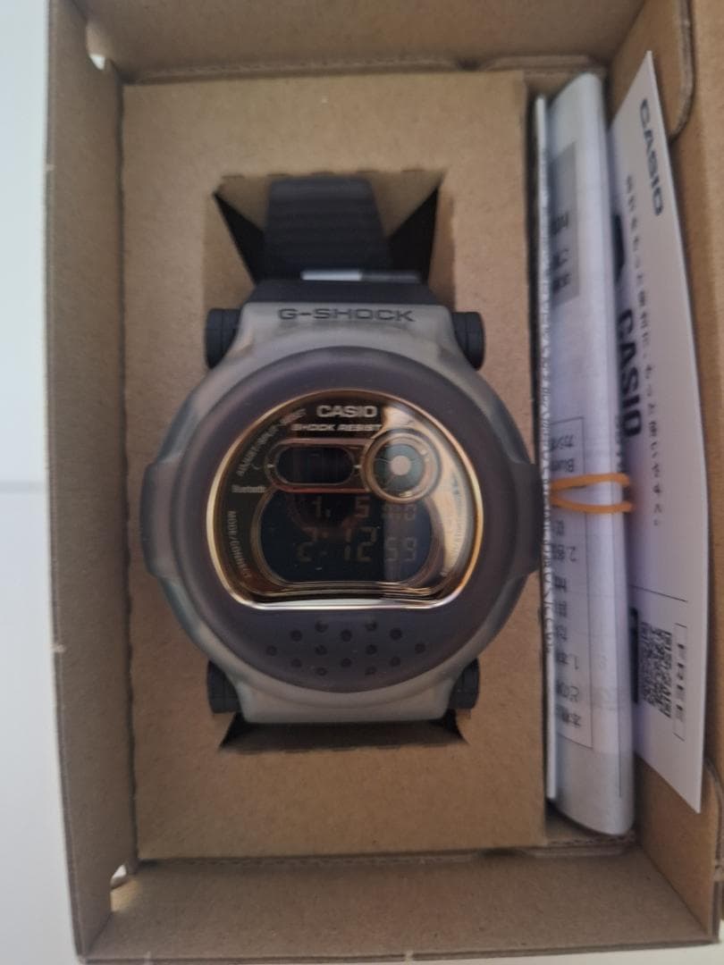 G-B001MVB-8JR　ジェイソンモデル　ゴールド G-SHOCK G-B001MVB-8JR メタルベゼル ジェイソン ゴールド CASIO