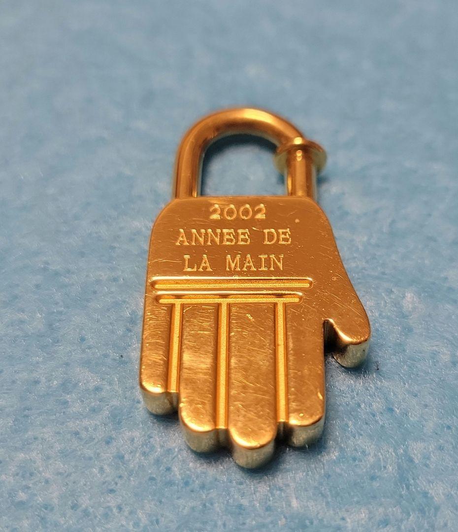 HERMES エルメス カデナ 2002年限定 ANNEE DE LA MAIN - メルカリ