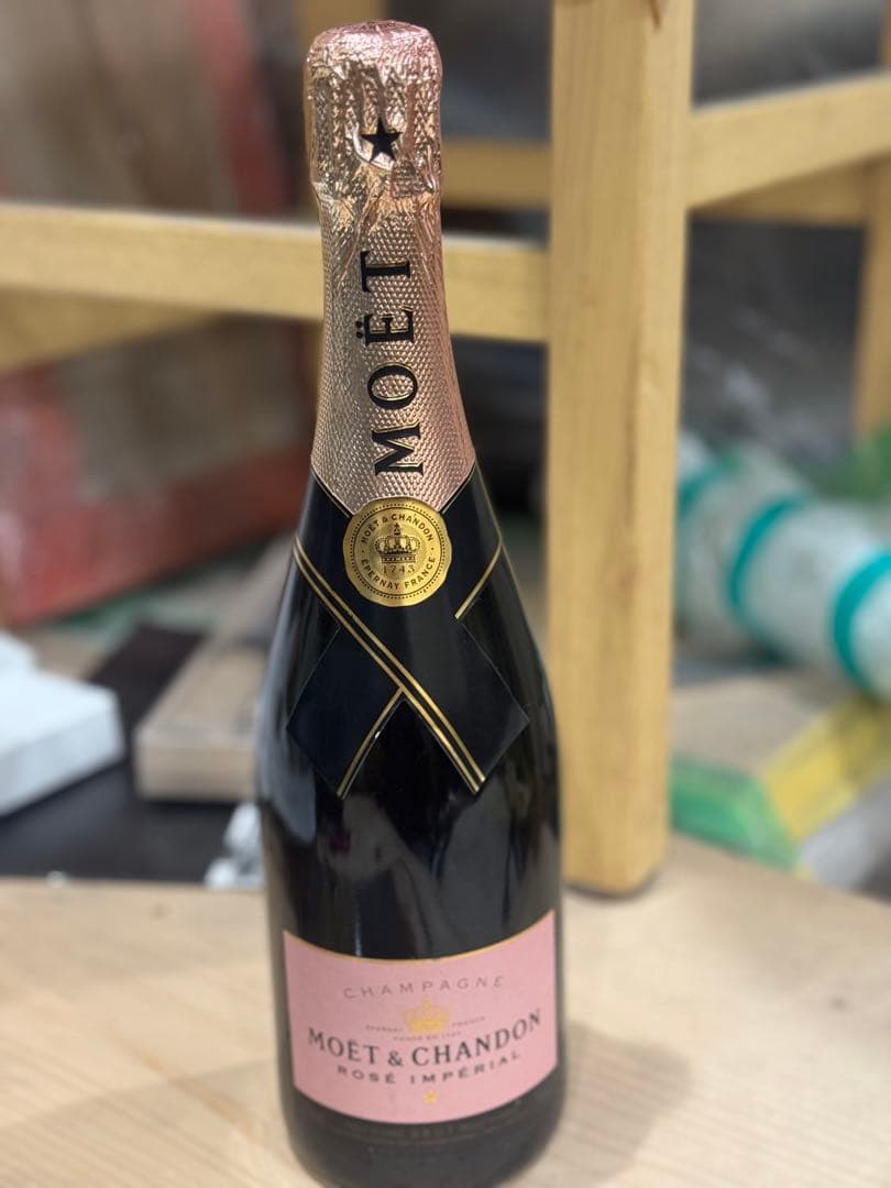 kazuo666様MOET & CHANDON ロゼ インペリアル2本まとめて ワイン通販】モエ・エ・シャンドン ブリュット ”ロゼ・アンぺリアル