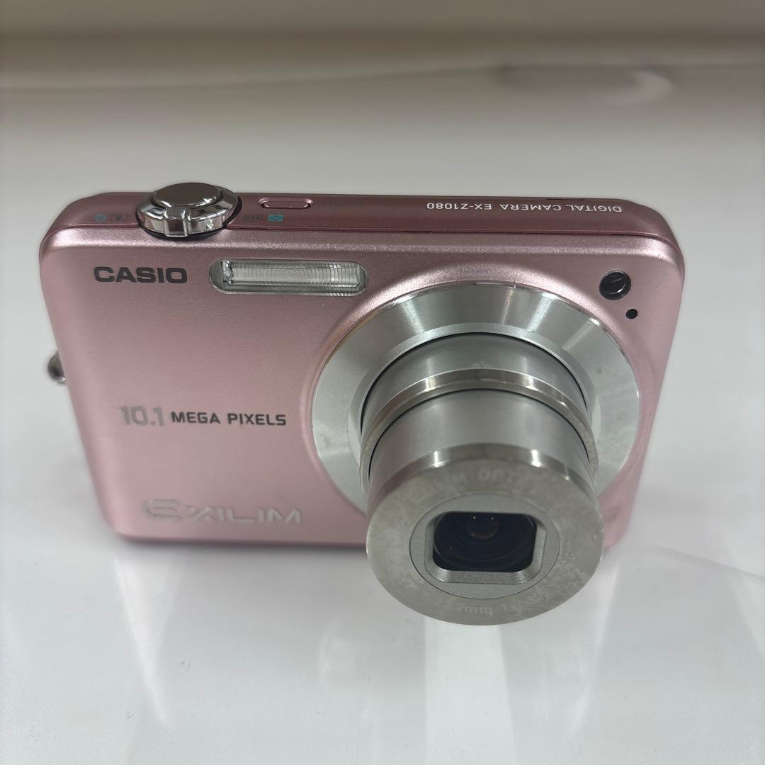 a*様 CASIO EXILIM EX-Z700 ピンク 10.1メガピクセル Amazon | CASIO デジタルカメラ EXILIM ZOOM EX-Z700 レッド
