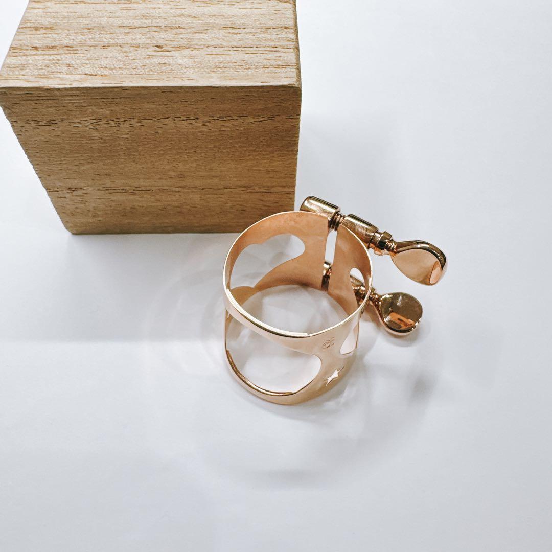 アトリエMomo アルトサックス リガチャー アトリエMOMOアルトサックス リガチャー販売開始！|サックスオンライン