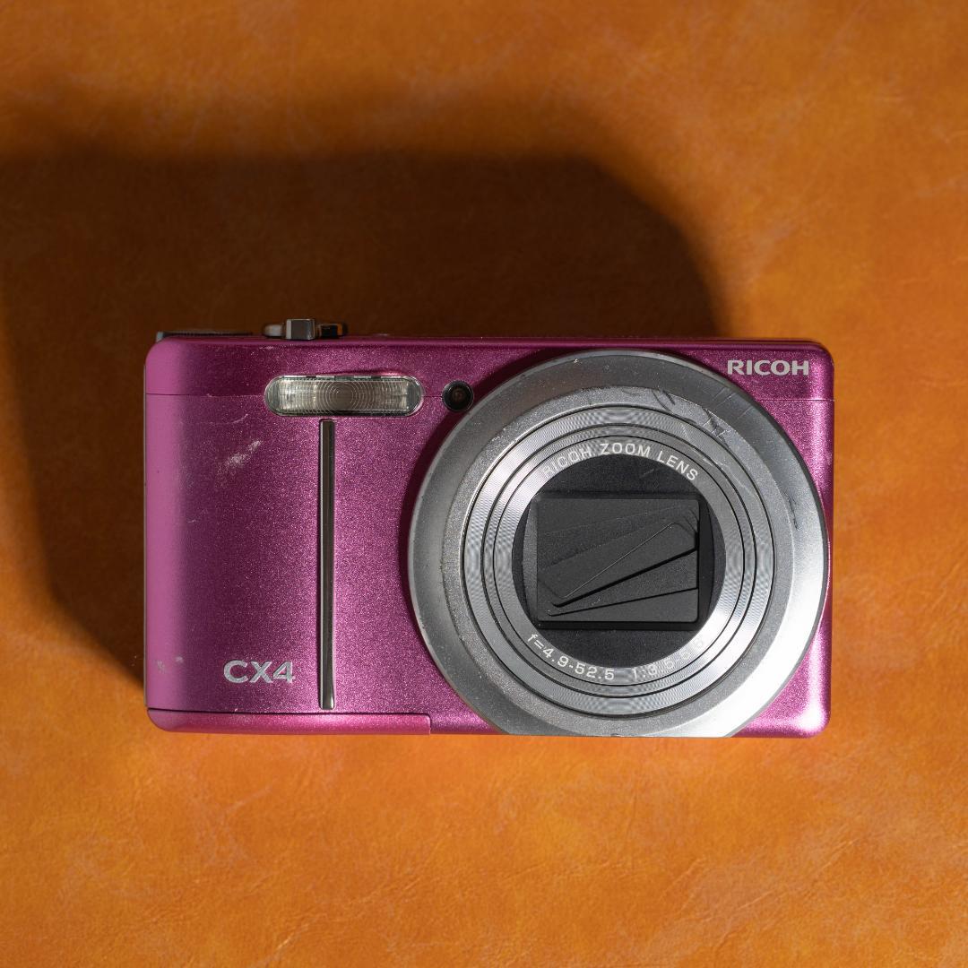 憧れのコンデジっぽさを味わえる】RICOH CX4 ピンク - メルカリ