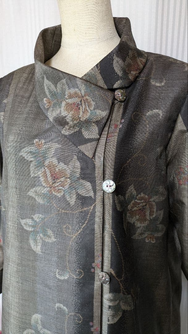 No242 大島紬着物リメイク ９マルキ大島紬重ね襟ワンピ （被りタイプ） 新品未使用7マルキ大島紬＊重ね衿前開きワンピース＊着物リメイク