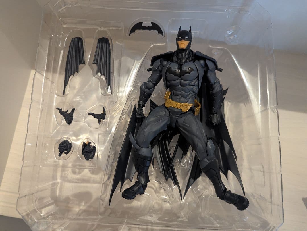 【アメイジング・ヤマグチ】バットマン 可動フィギュア Amazon.co.jp: figurecomplex AMAZING YAMAGUCHI BATMAN バットマン 約