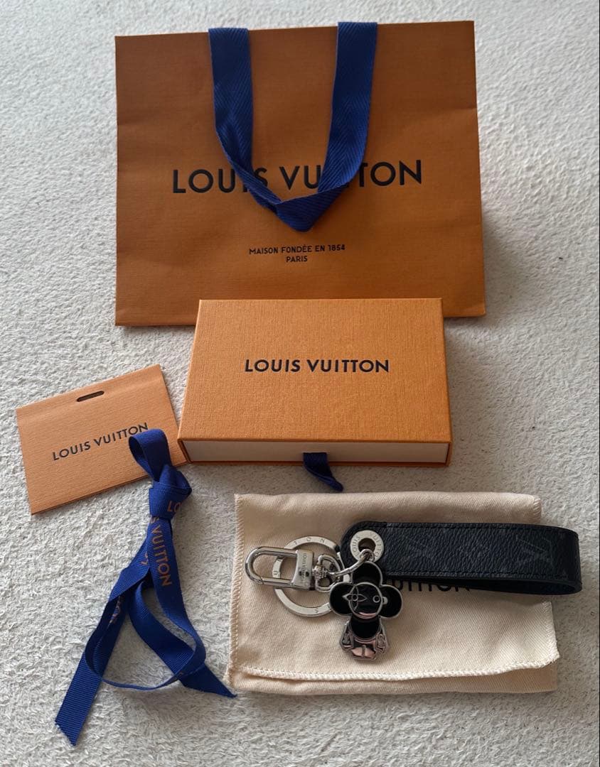 ルイヴィトン　キーリング　ヴィヴィエンヌ ◇個性を放つ【 LV 】キーホルダー・ヴィヴィエンヌファースキー