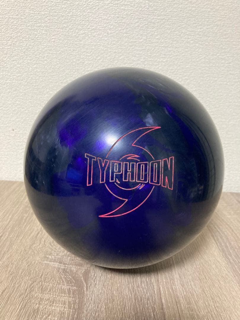 ストームタイフーン15Pツーハンド、サムレス仕様 タイフーン - ハイスポーツ社 ：信頼のボウリング用品販売