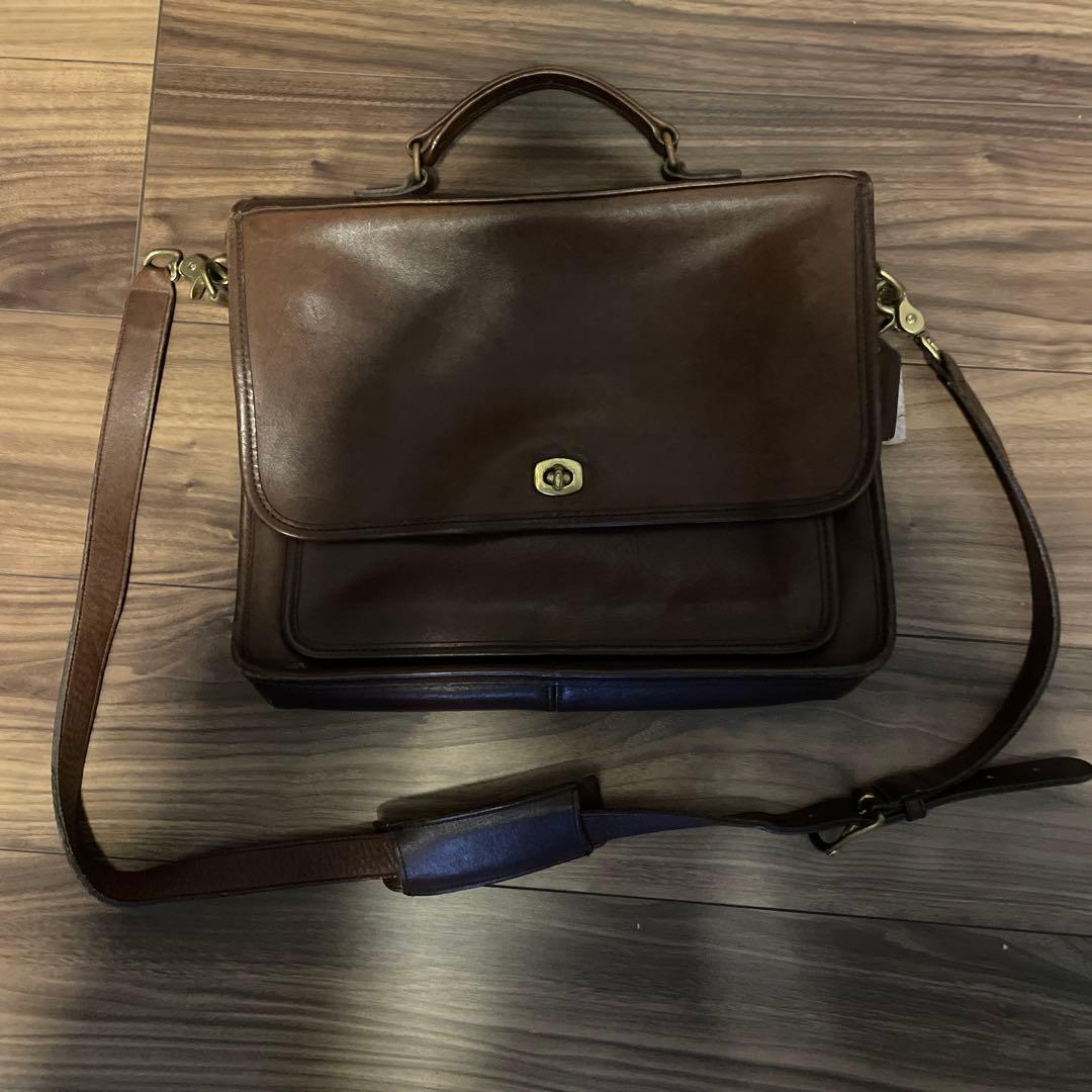 経年味出し　オールドコーチ　2wayハンドバック　レザー　ターンロック　ブラウン オールドコーチ ☆ USA製 レザー ターンロック 2WAY ショルダーバッグ