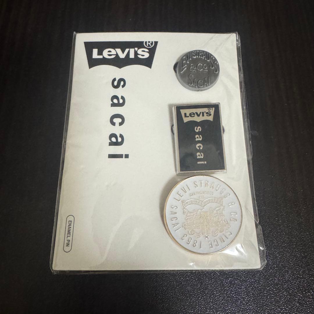 サカイ リーバイス sacai Levi’s ピンバッジ 3種セット リーバイス × サカイのカスタマイズイベントがサカイ青山で開催 限定