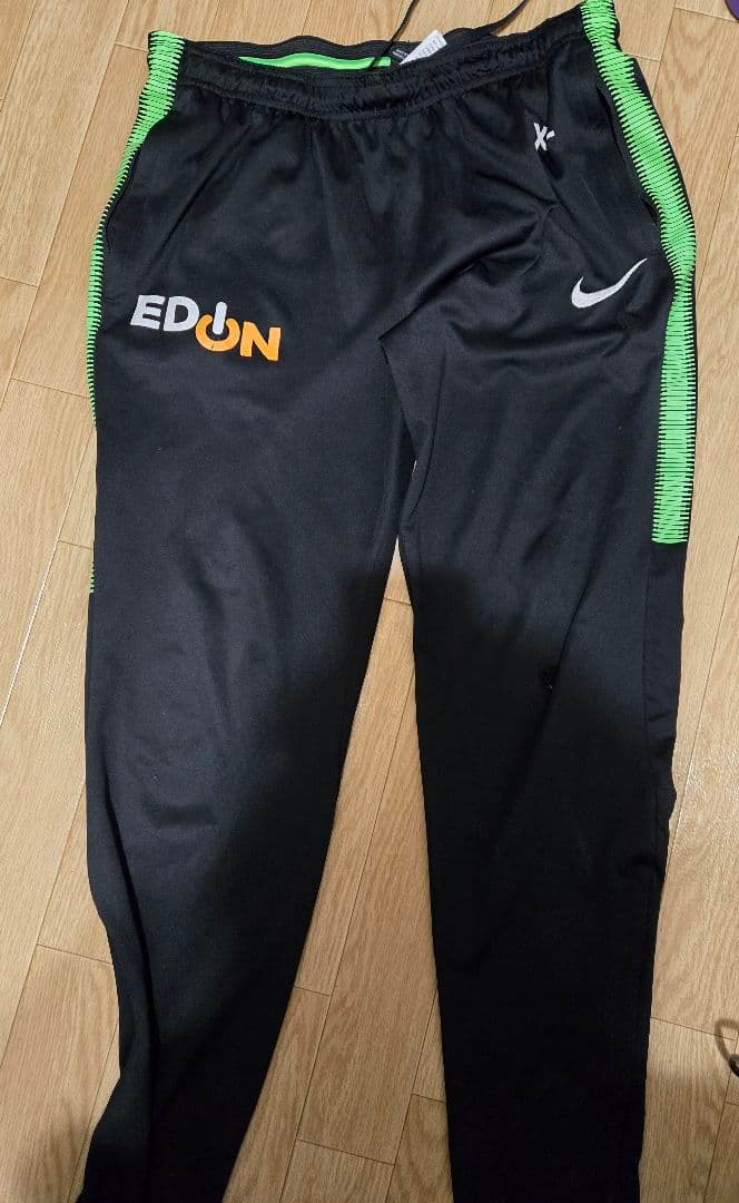 サンフレッチェ広島 支給品 長ズボンXL - メルカリ