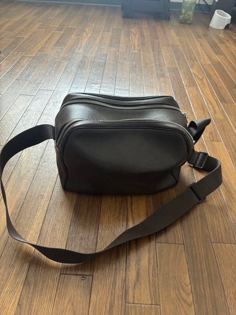 ルイヴィトン　ショルダーバッグ 持つだけで注目の的！】ルイヴィトン ショルダーバッグ 2way (Louis