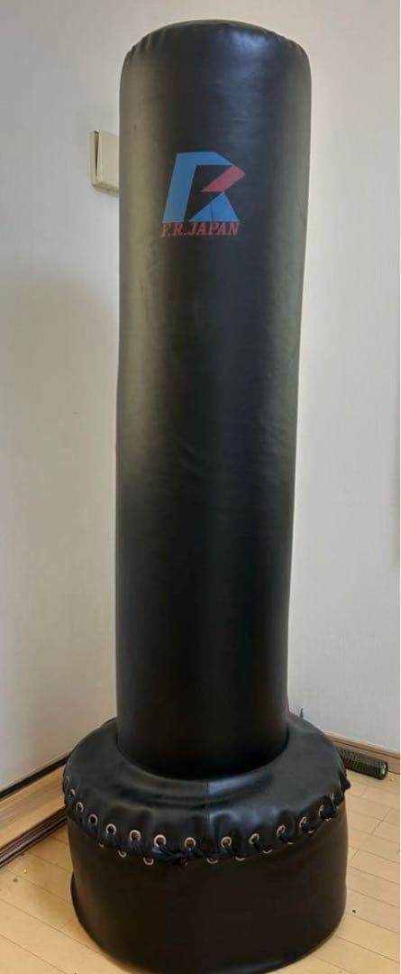 えりなです 美品　ファイティングバッグ リバティプリント キルティングミニバック型チャームポーチ #187a