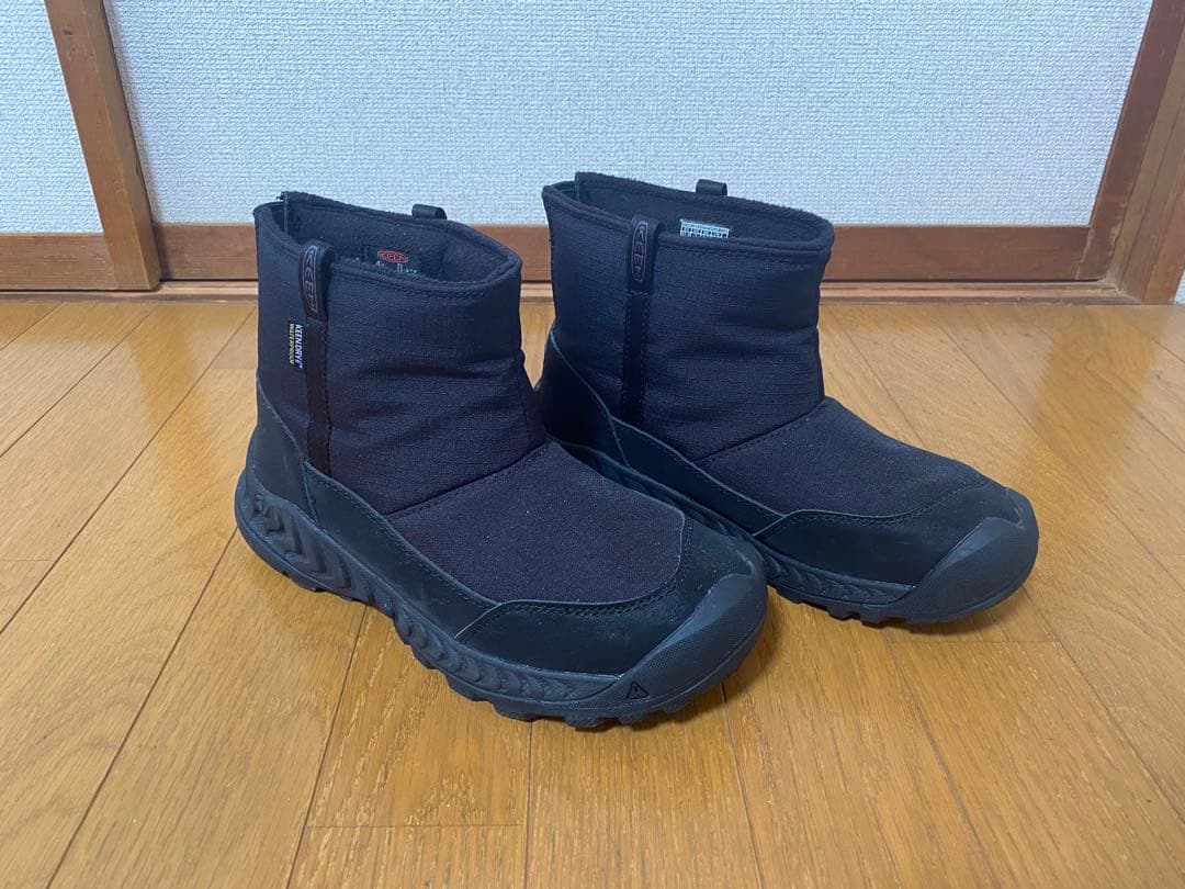 24.0cm 使用1回美品 KEEN ウィメンズ 防水ウィンターブーツ