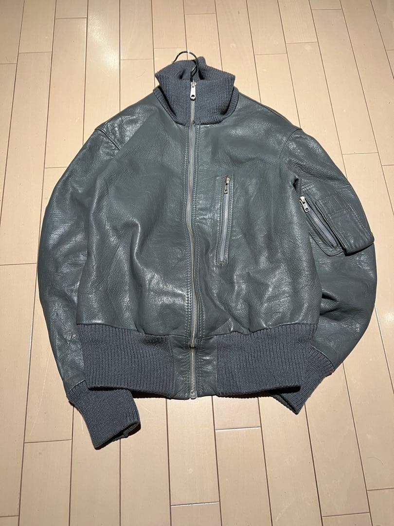 80sドイツ軍フライトジャケット、レザージャケット 80s ドイツ軍 民製品 パイロットレザー フライトジャケット ユーロ 56