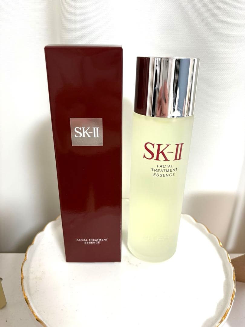 未使用品！SK-2フェイシャルトリートメントエッセンス230ml Amazon.co.jp: SK-II フェイシャル トリートメント エッセンス 230mL