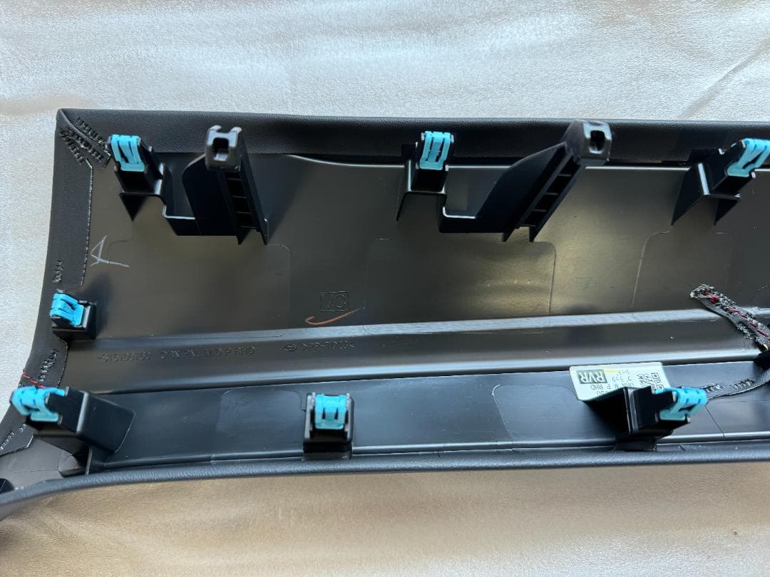 スバル レヴォーグ VN 純正 インパネパネル左右 レッドステッチ - メルカリ