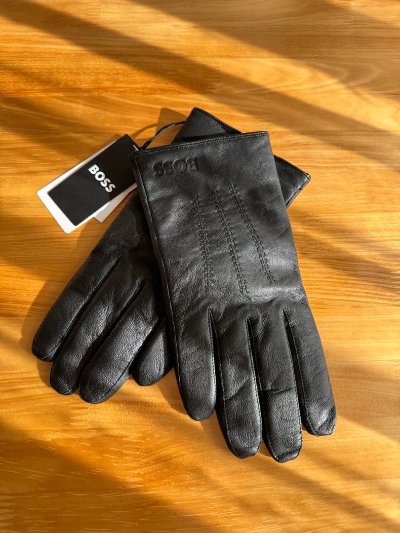BOSS 本革手袋　新品未使用 Amazon | [BOSS] [ボス] レタリングロゴ & ウールブレンド ライニング