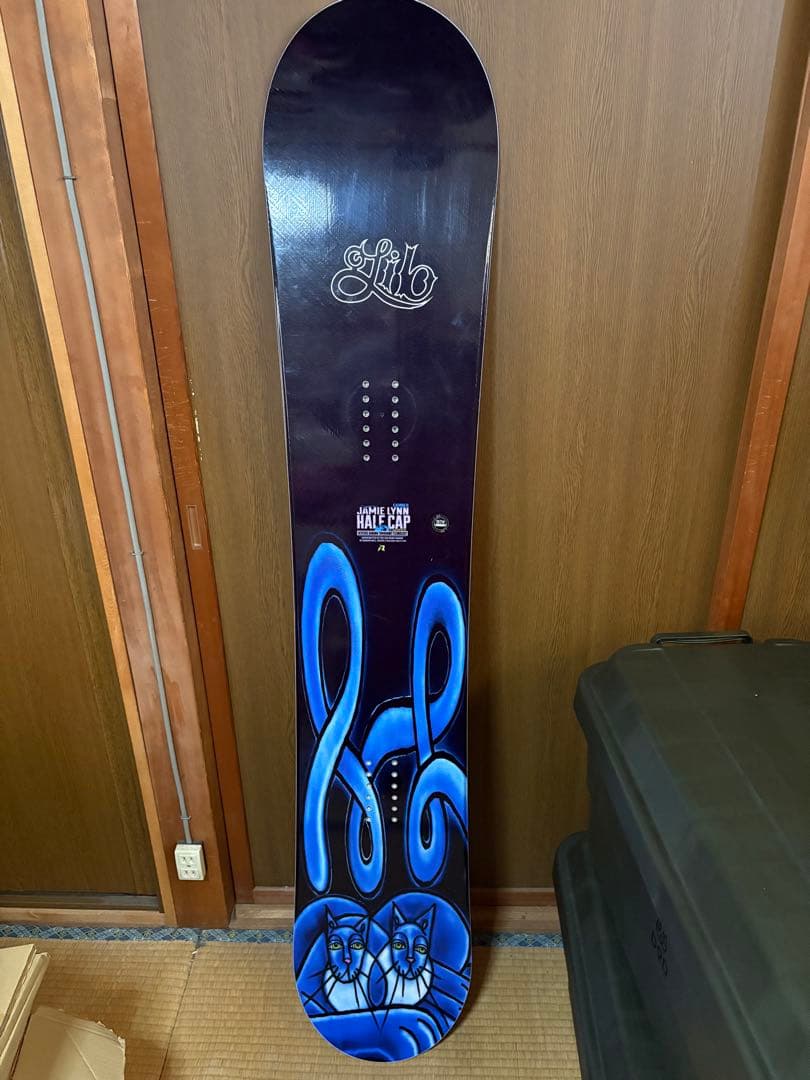 スノーボード LIB TECH JAMIE LYNN PRO MODEL HALF CAP LIB TECH SIGNED JAMIE LYNN HALF CAP FUNDAMENTAL SNOWBOARD – Salty