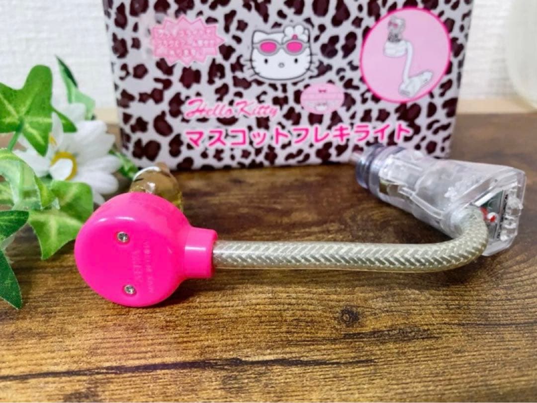 J*_様 ⭐︎希少激レア⭐︎日焼けキティ ハイビスカス ヒョウ柄