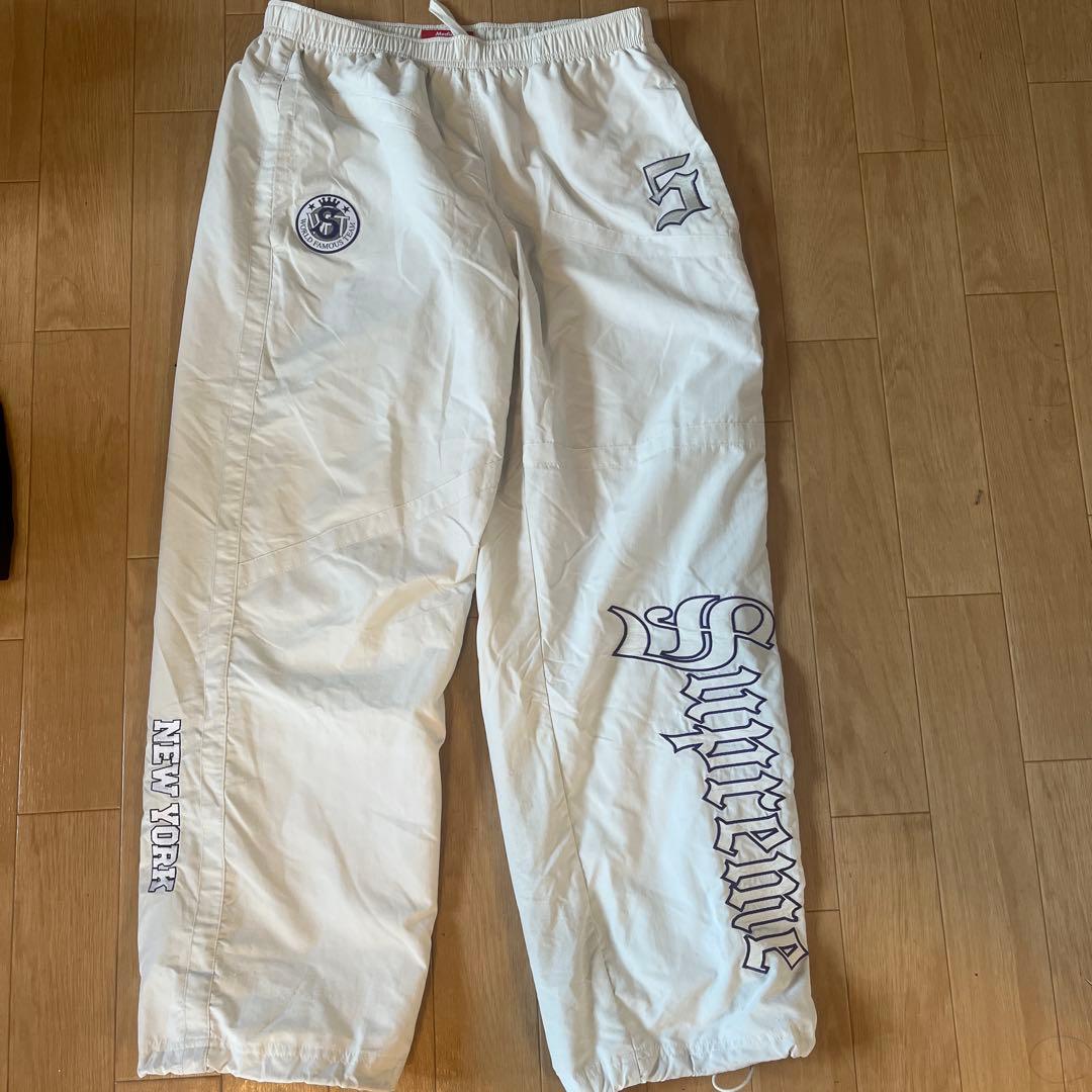 Supreme 25SS Old English TRACK PANT M - メルカリ